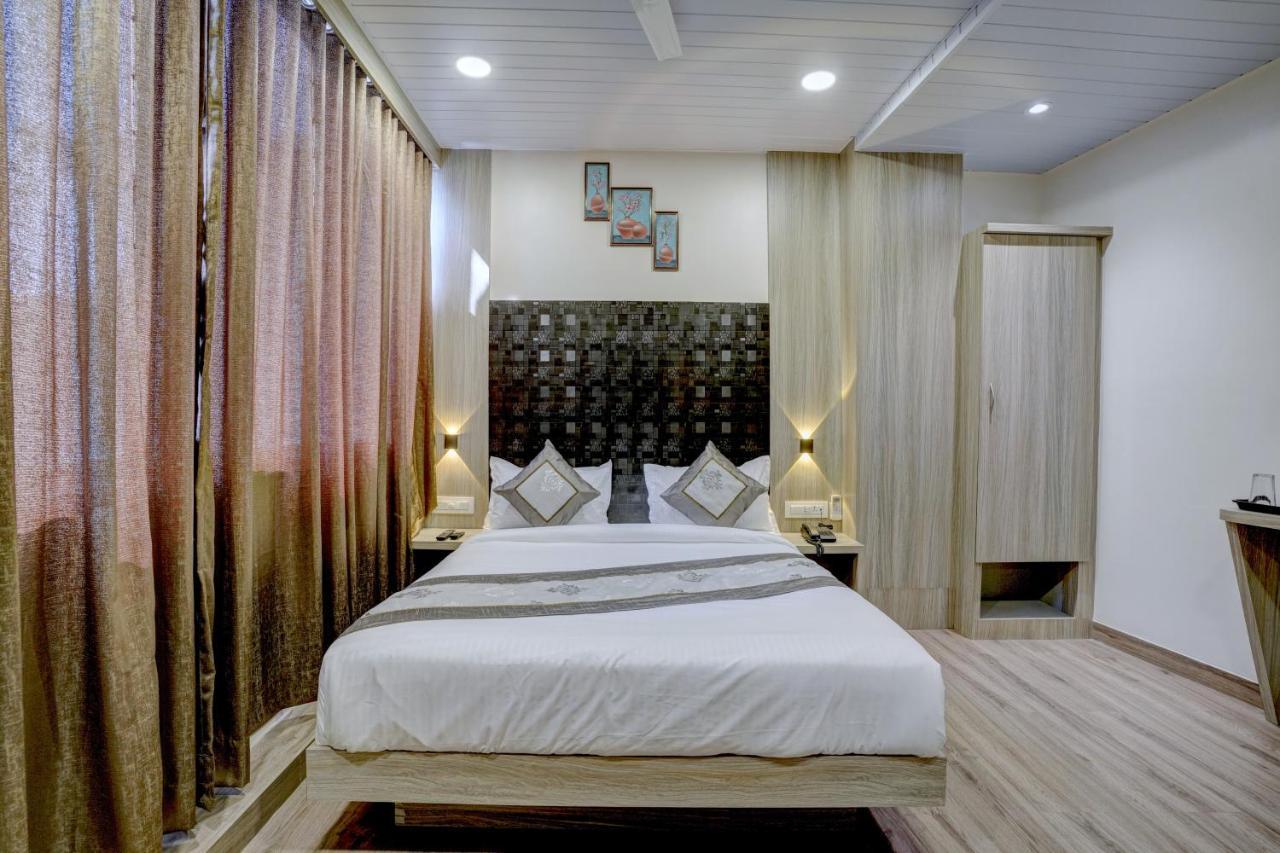 Hotel Arts International Bombay Eksteriør billede