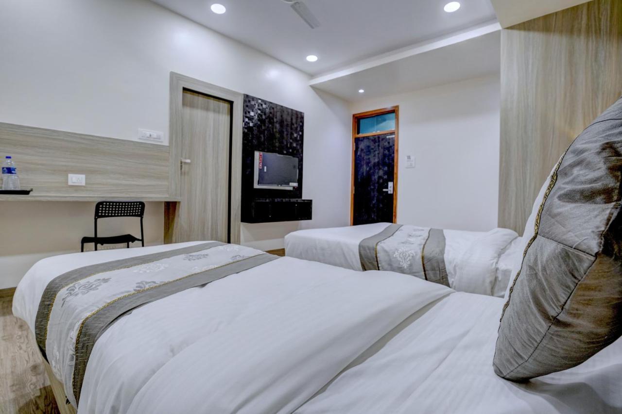 Hotel Arts International Bombay Eksteriør billede