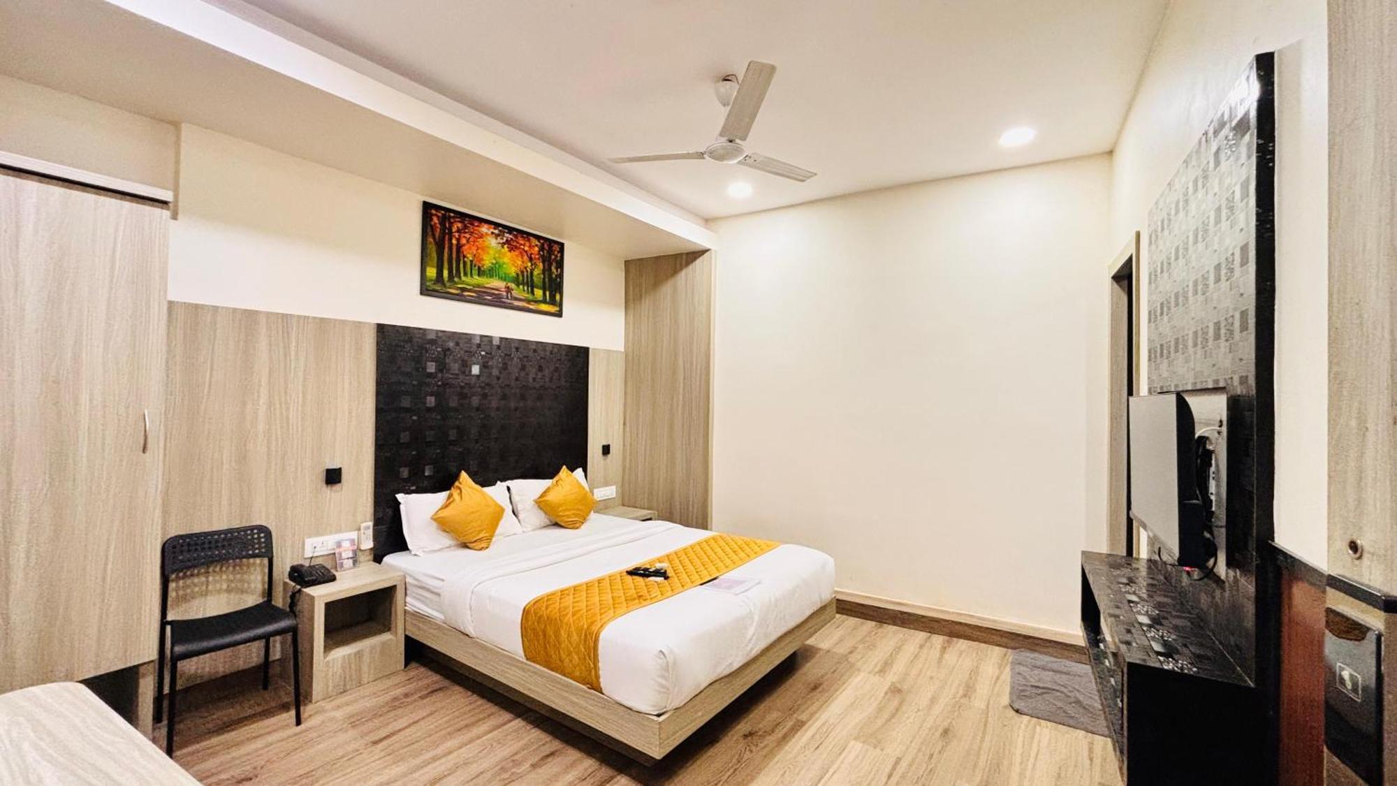 Hotel Arts International Bombay Eksteriør billede