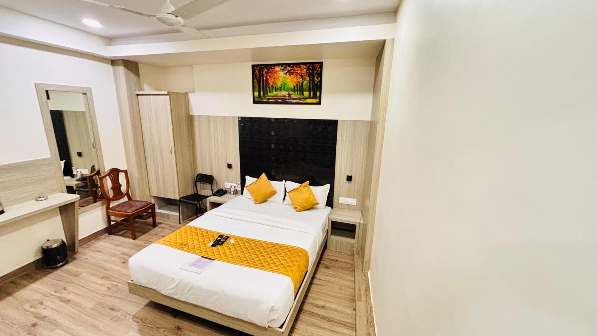 Hotel Arts International Bombay Eksteriør billede