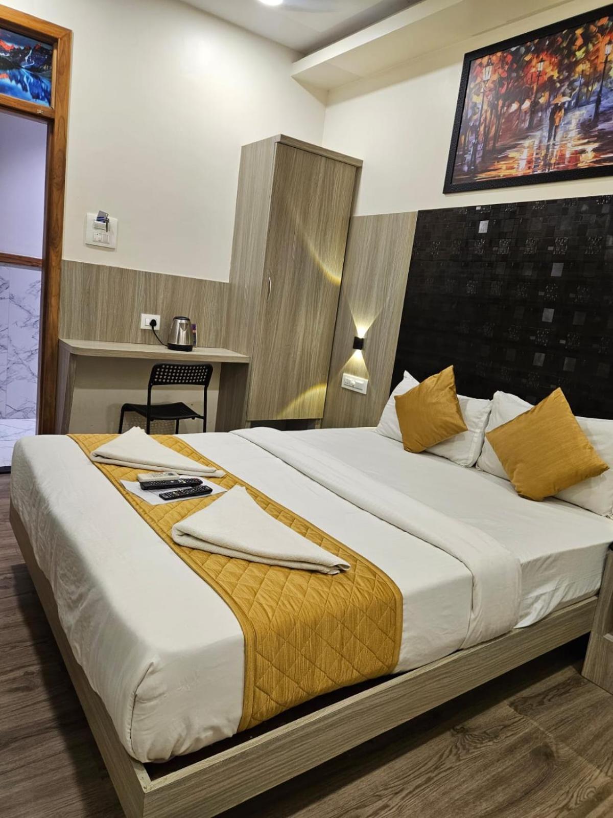 Hotel Arts International Bombay Eksteriør billede
